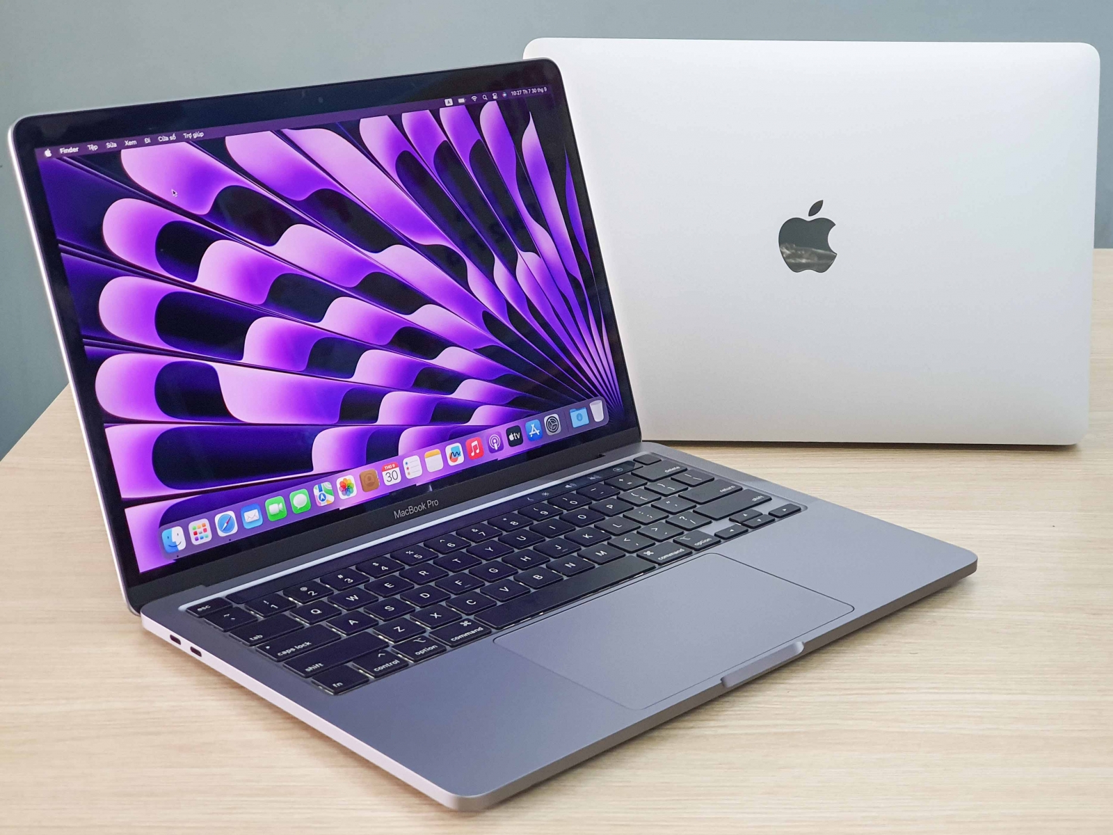 macbook pro 2020 giá rẻ